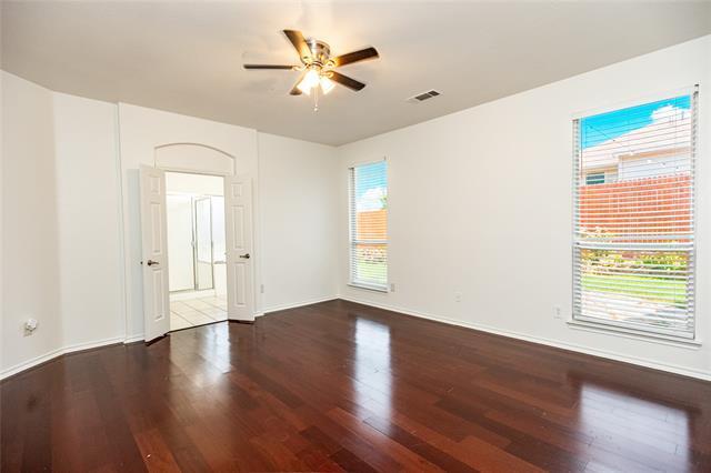 Building Photo - 9901 Bend Ct