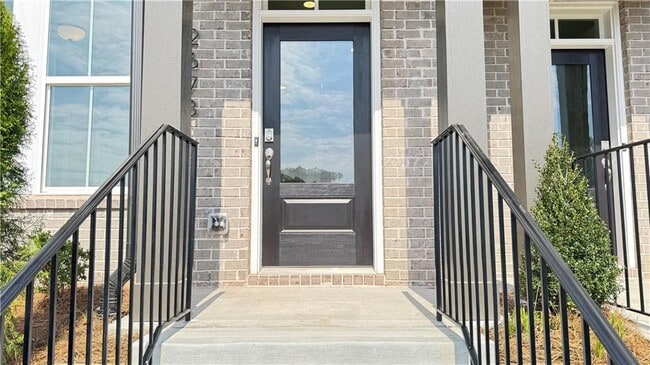 Building Photo - 2678 Evers Dr NE