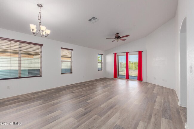 Building Photo - 231 S 197th Ave