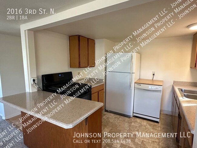 Building Photo - 2016 3rd St N