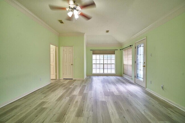 Building Photo - 4503 Oak Valley Dr
