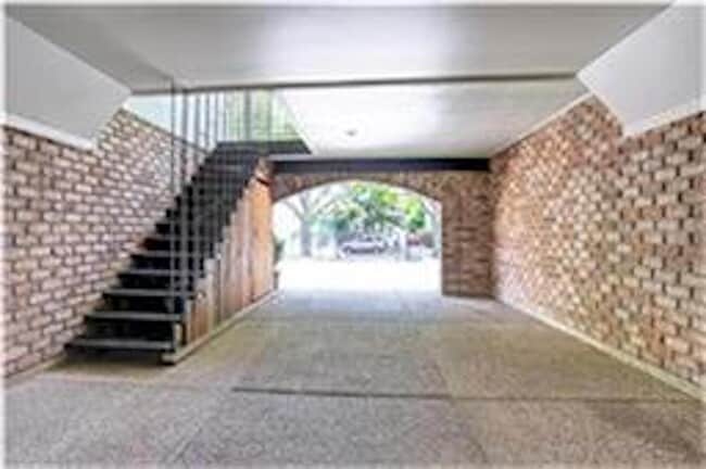 Building Photo - 415 Hawthorne St