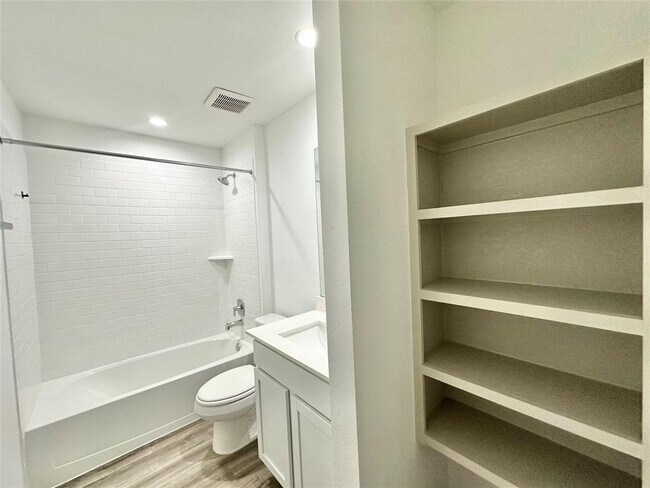 Building Photo - 1107 Curly Angora Ct