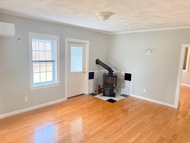 Building Photo - 244 Crosby Rd