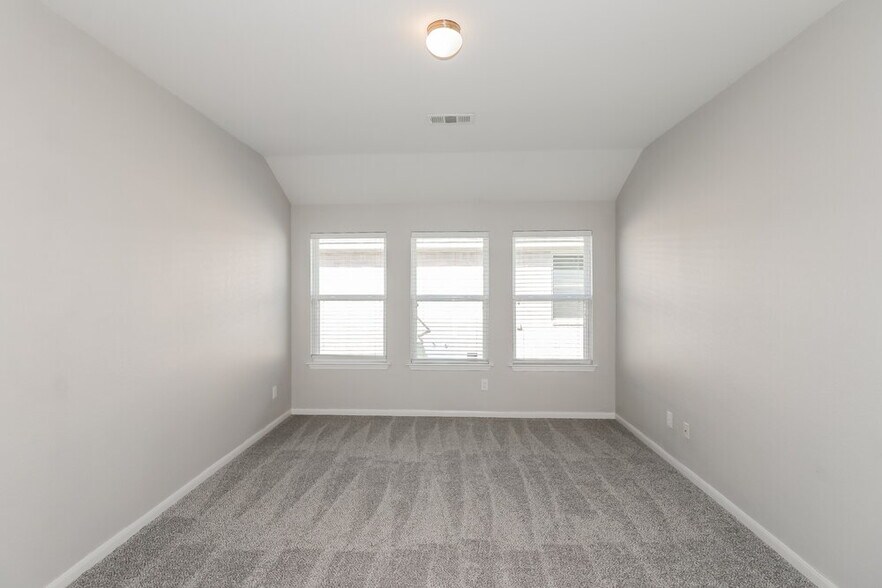 Building Photo - 2017 Sandy Bank Ln