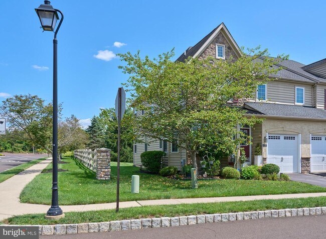 Building Photo - 3238 Waterstone Ct