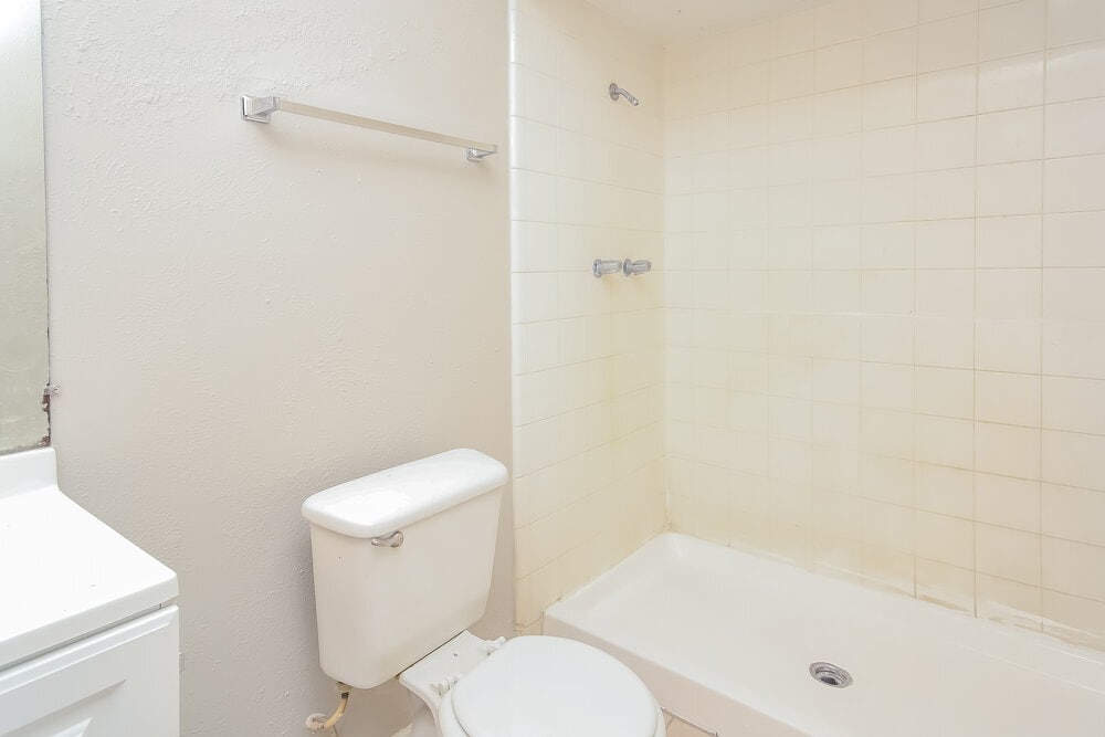 Building Photo - 5011 Ridge Manor Dr