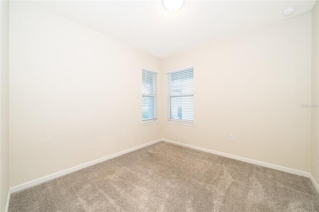 Building Photo - 2110 Charming Ave