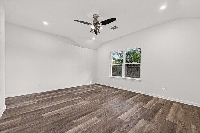 Building Photo - 5535 Gable Meadows Dr