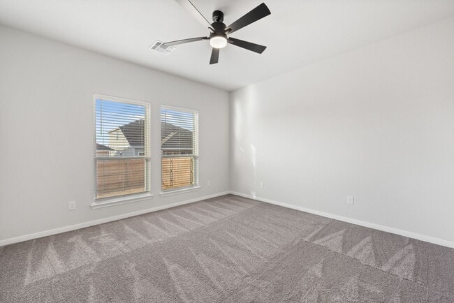 Building Photo - 737 Gingham Trl