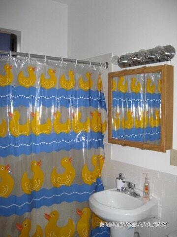 Building Photo - 33 Egremont Rd