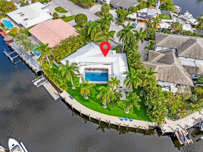 Building Photo - 1725 NE 23rd Ave