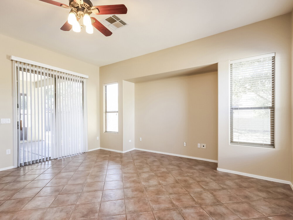 Building Photo - 1714 S Colonial Dr