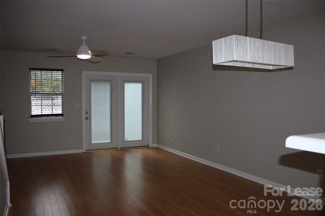 Building Photo - 10147 Reindeer Way Ln