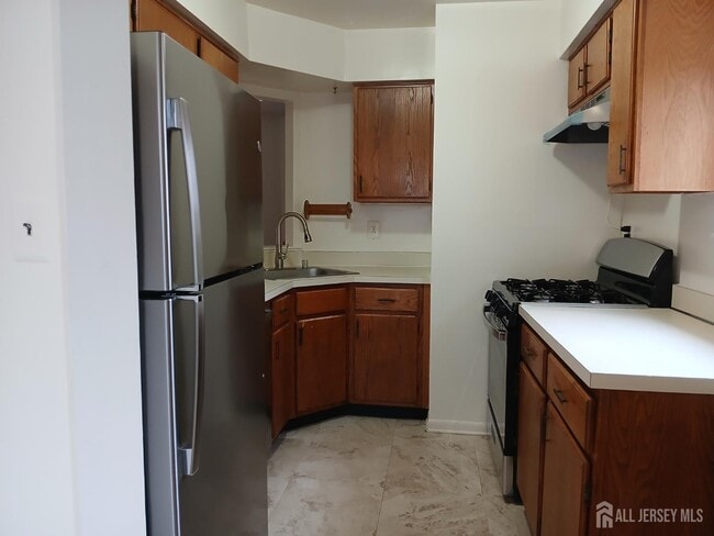 Building Photo - 1081 Schmidt Ln