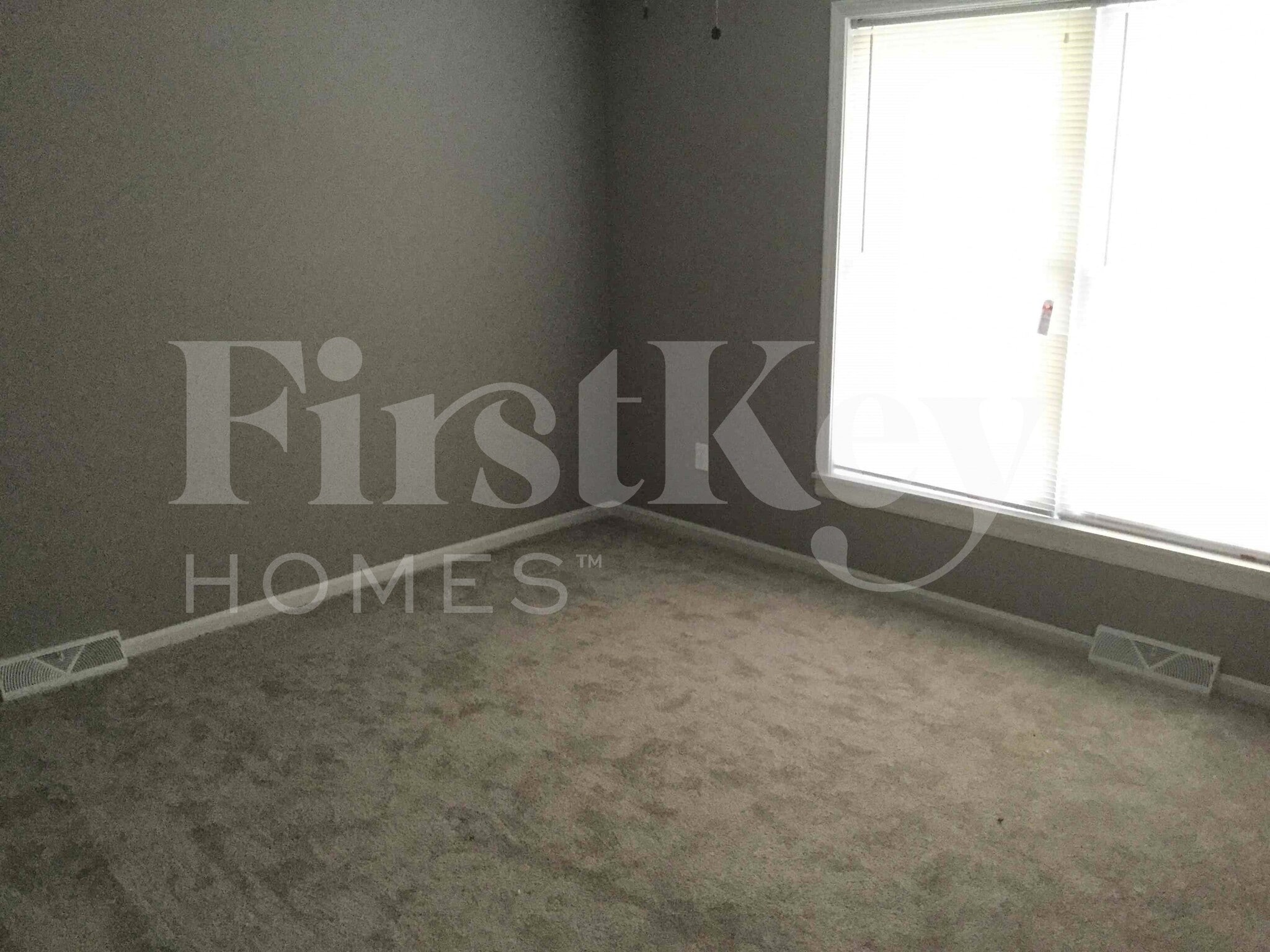 Building Photo - 1904 Wornall Rd