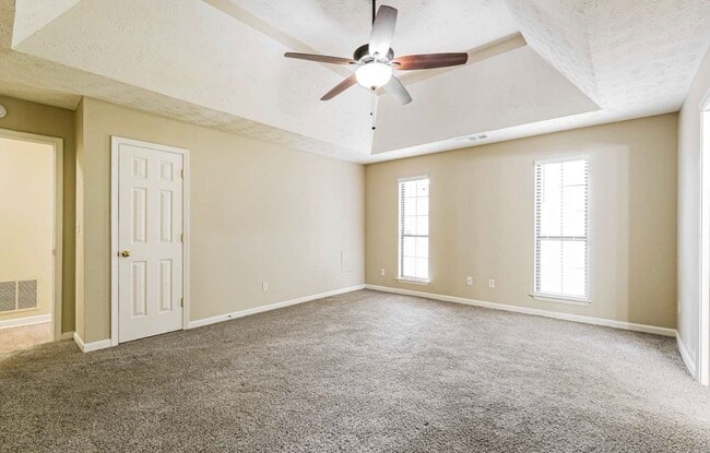 Building Photo - 1576 Canberra Dr