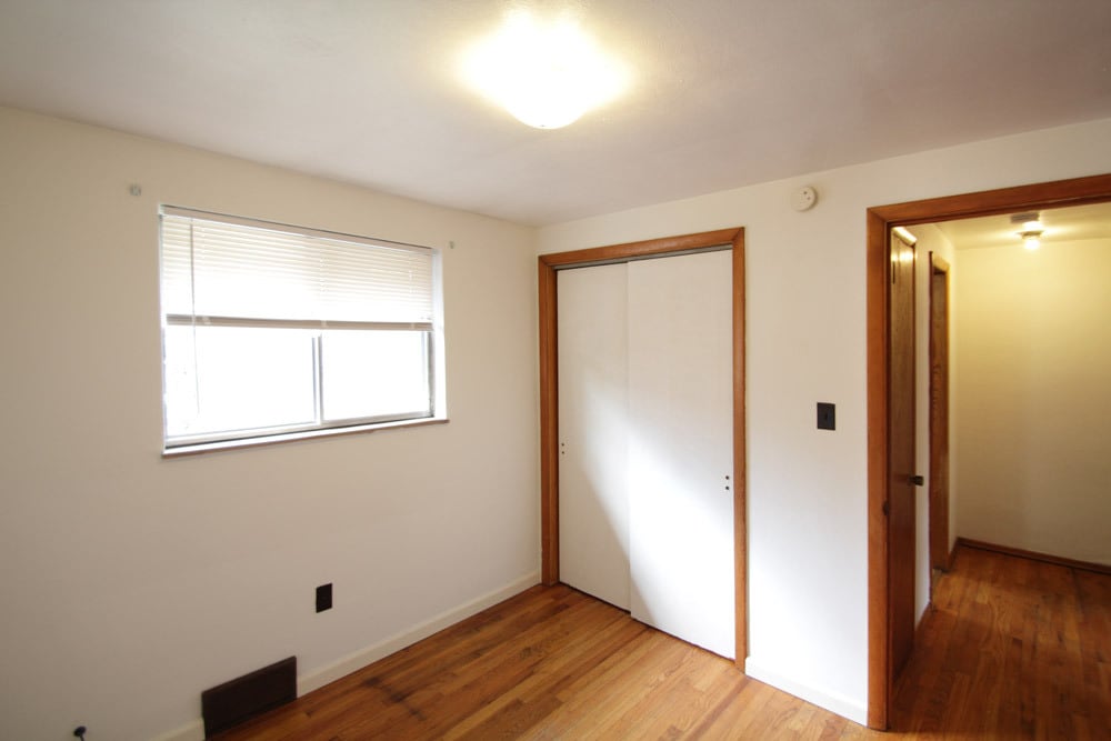 Building Photo - 419 Franklin Ave