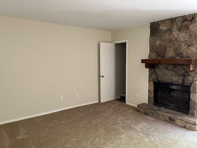 Building Photo - 6494 Bannor Ln