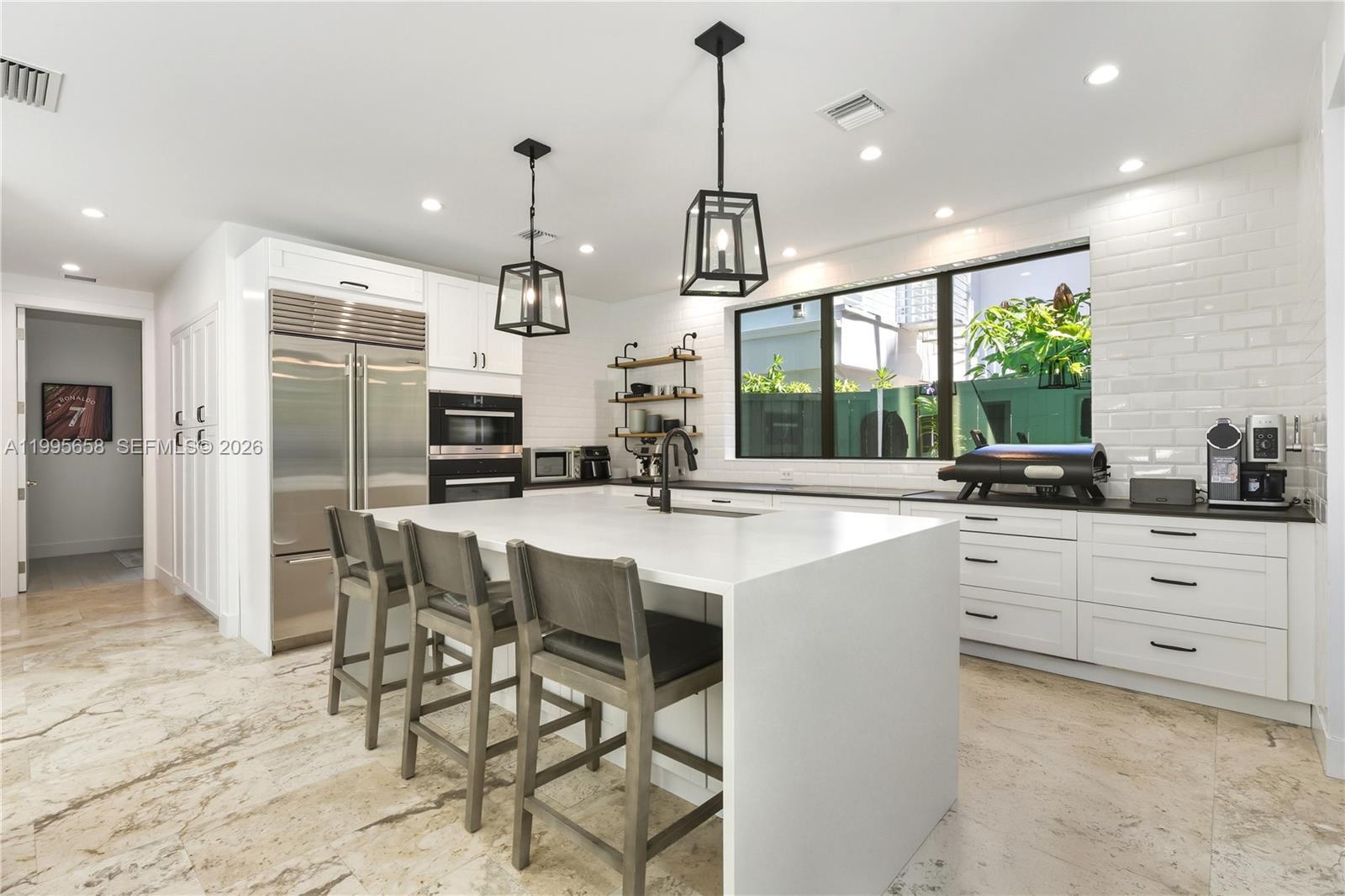Building Photo - 3782 El Prado Blvd