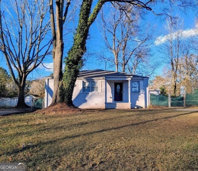 Building Photo - 2533 Godfrey Dr NW