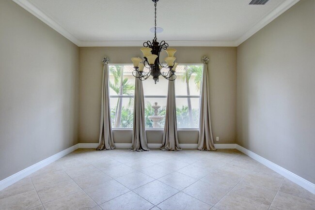 Building Photo - 6669 Cobia Cir