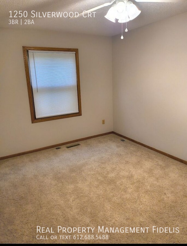 Building Photo - 1250 Silverwood Ct