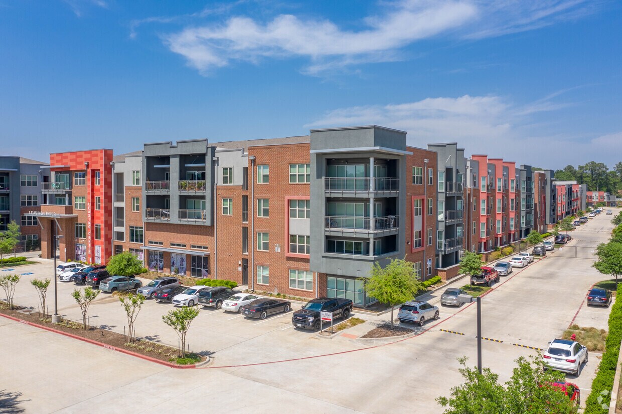 Anatole At The Pines Conroe Tx Apartment Finder