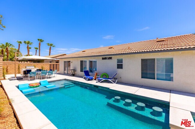 Building Photo - 47519 Margarita St