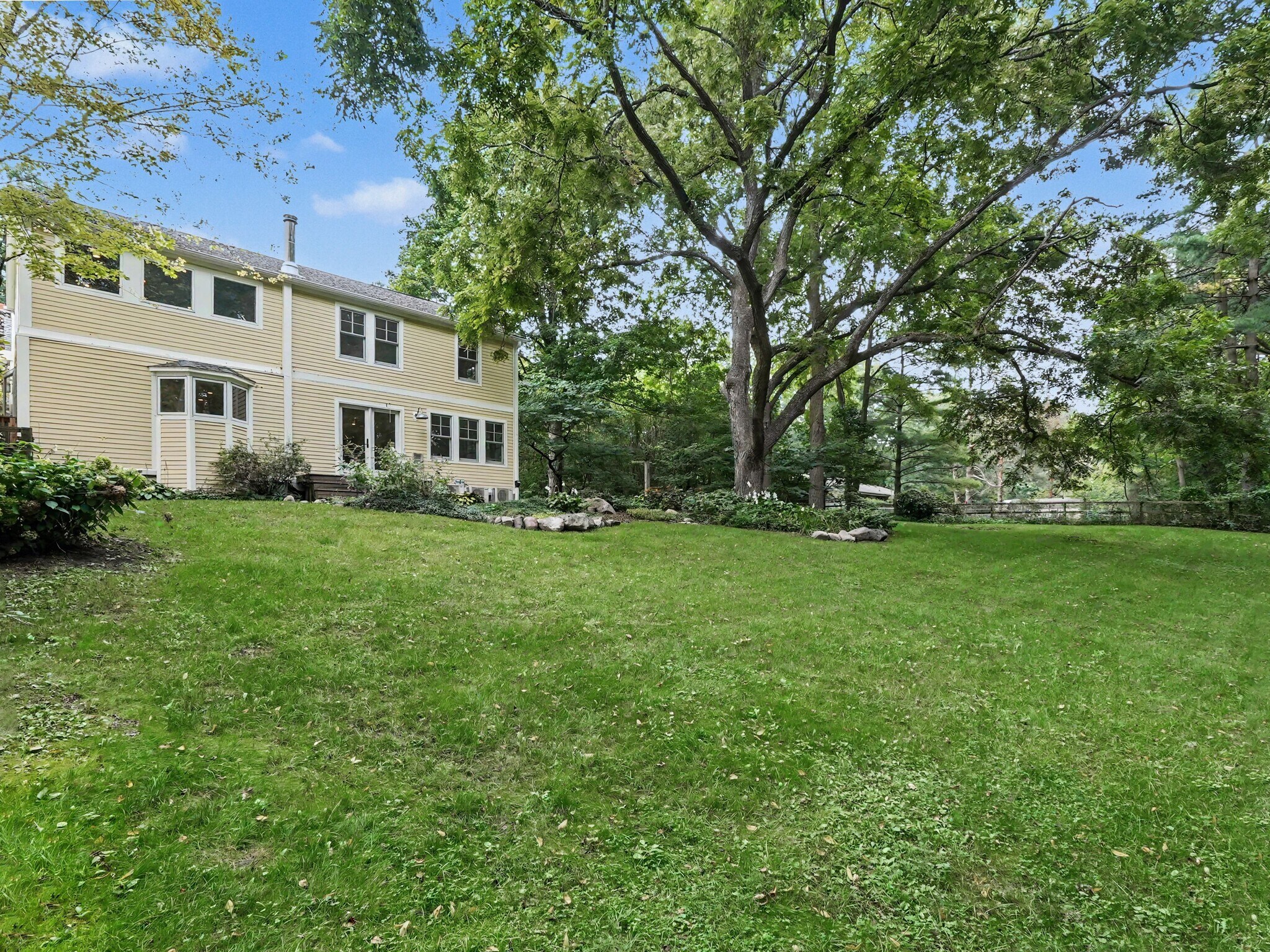 Building Photo - 14001 Riker Rd