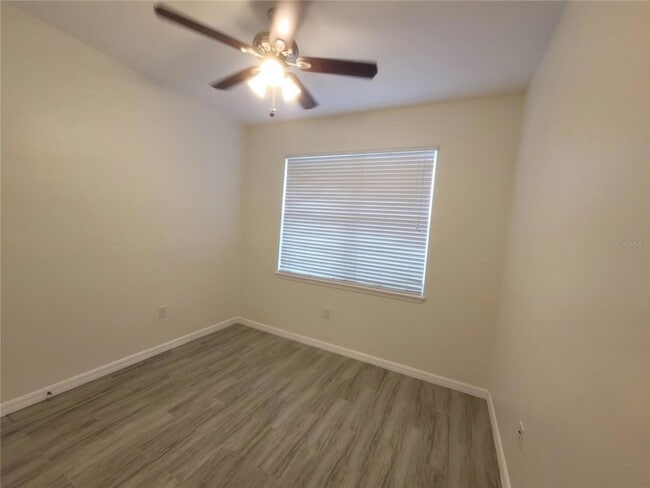 Building Photo - 140 Highland Meadows St