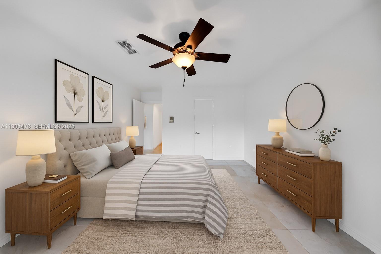 Building Photo - 4000 Alhambra Cir