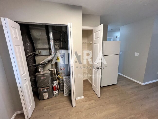 Building Photo - 4990 W 4850 S