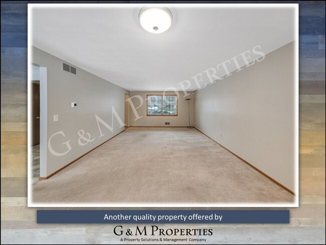 Building Photo - Rare 4-Bedroom Home Rental in the Penfield School District!