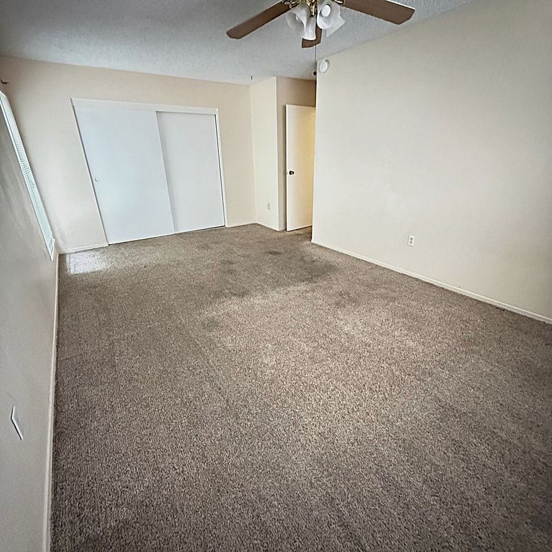 Building Photo - 420 E Blueridge Ave