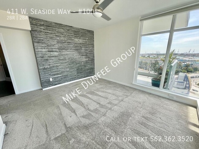 Building Photo - 411 W Seaside Wy