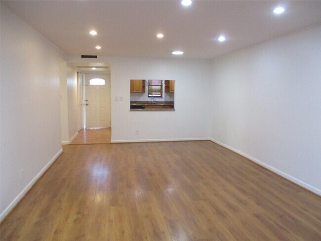 Building Photo - 9370 SW 8th St