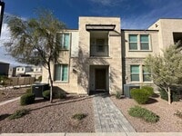 Building Photo - Henderson Townhome for rent