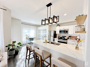 Building Photo - FULLY FURNISHED 1 BED 1 BATH CONDO GATED C...