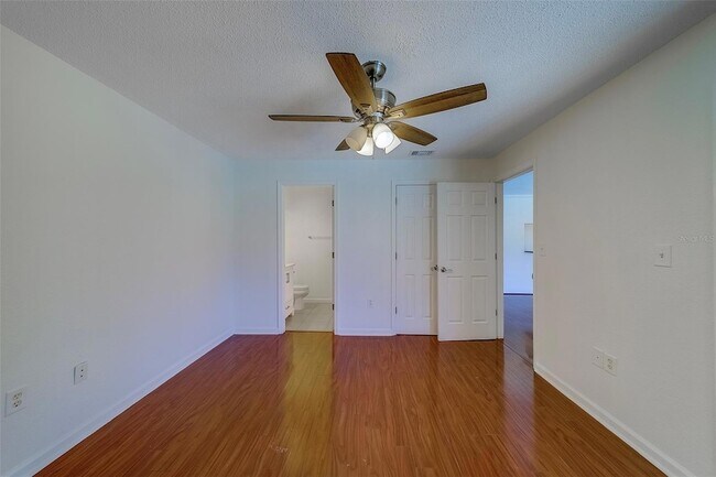 Building Photo - 10195 Sailwinds Blvd N