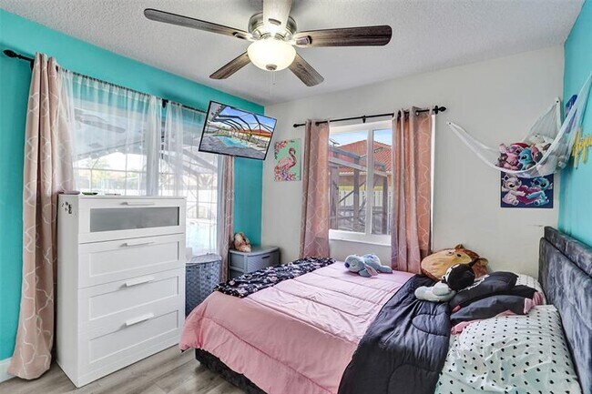 Building Photo - 7909 NW 19th St