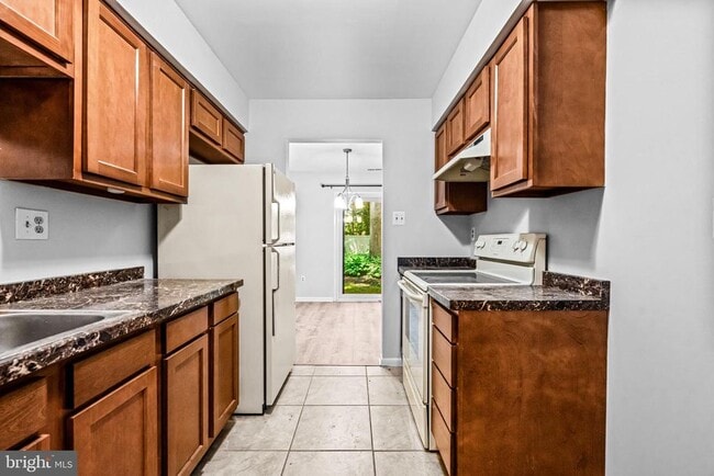 Building Photo - 202A Kelly Cove