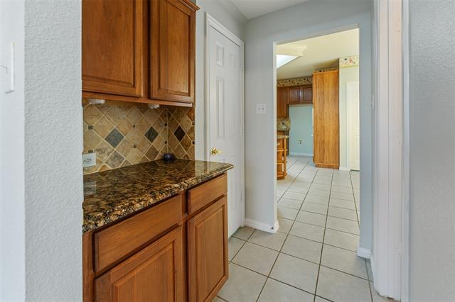 Building Photo - 2208 Windy Ridge Ct