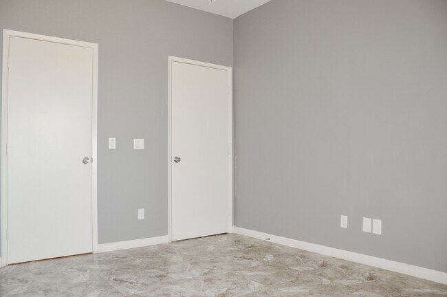 Building Photo - 1381 Soledad Ave