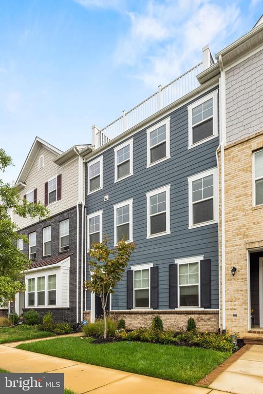 Building Photo - 1548 Meadowlark Glen Rd