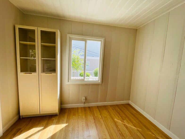 Building Photo - 31622 Coast Hwy