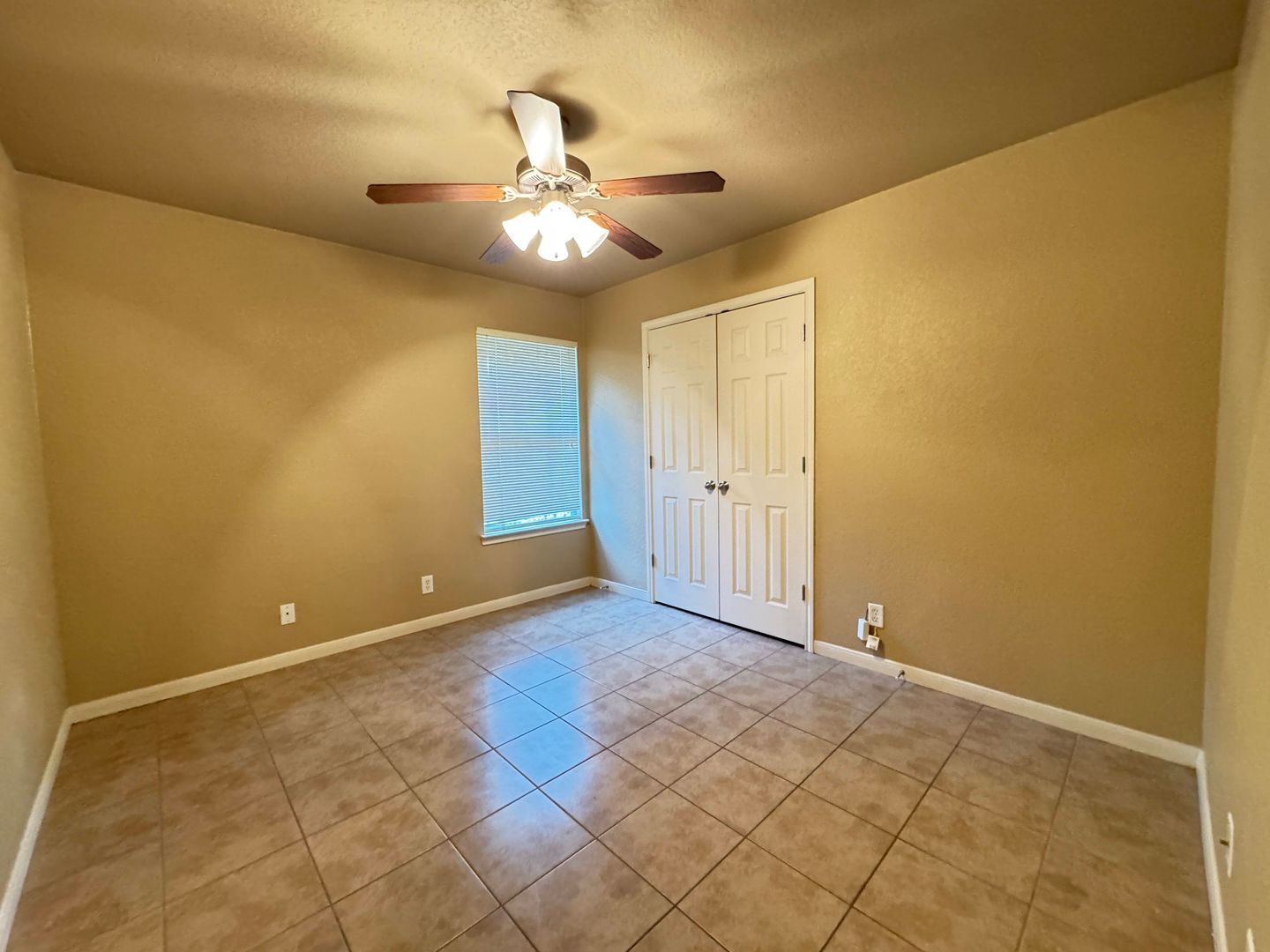 Building Photo - 1110 Powder River Dr