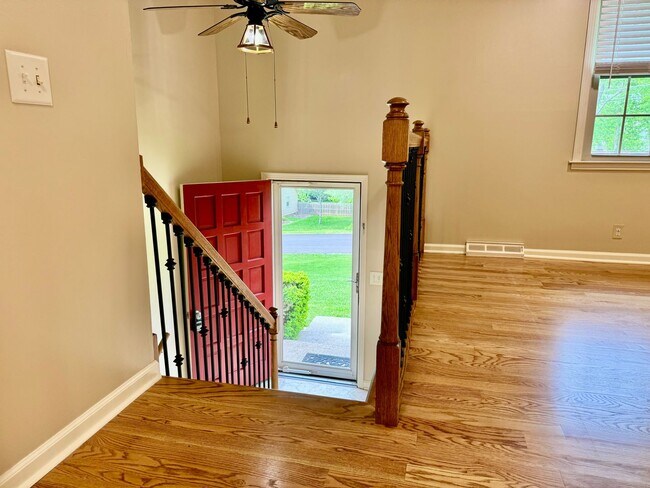 Building Photo - Nice 4BR Home in Perfect Location