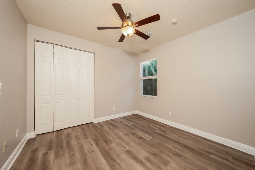 Building Photo - 1755 Palisades Dr