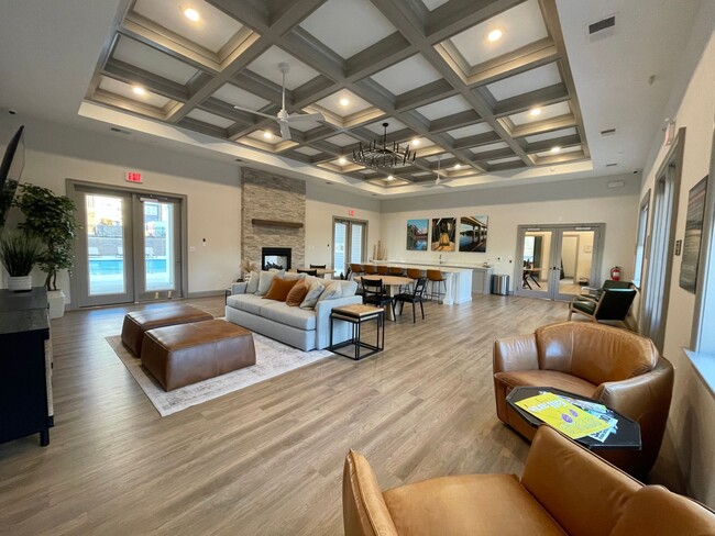 Building Photo - Tuscany con Terrazza | 1 Bed 1 Bath | 773 sf